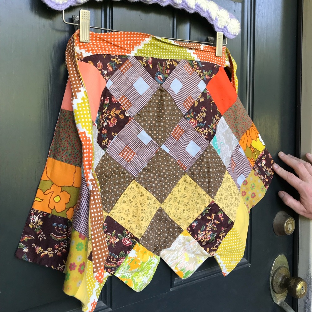 Vintage Small Patchwork Apron / Patchwork Quilt A… - image 4